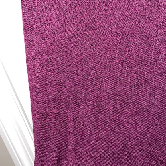 Old Navy tank top - Picture 2 of 2